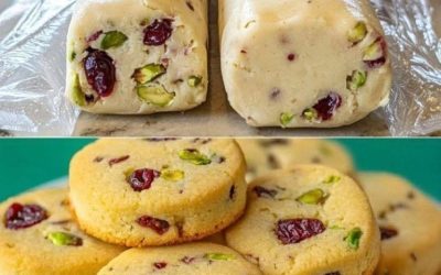 Bože můj! Hledala jsem tenhle recept už roky. Moje máma je dělala pořád a já jsem její recept ztratila. Moc děkuji! Vždycky jim říkala „michiganské skály“. Tady je celý recept.